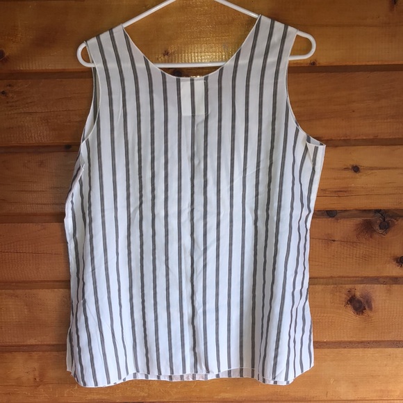 Tilley Endurables sleeveless blouse - Picture 2 of 6